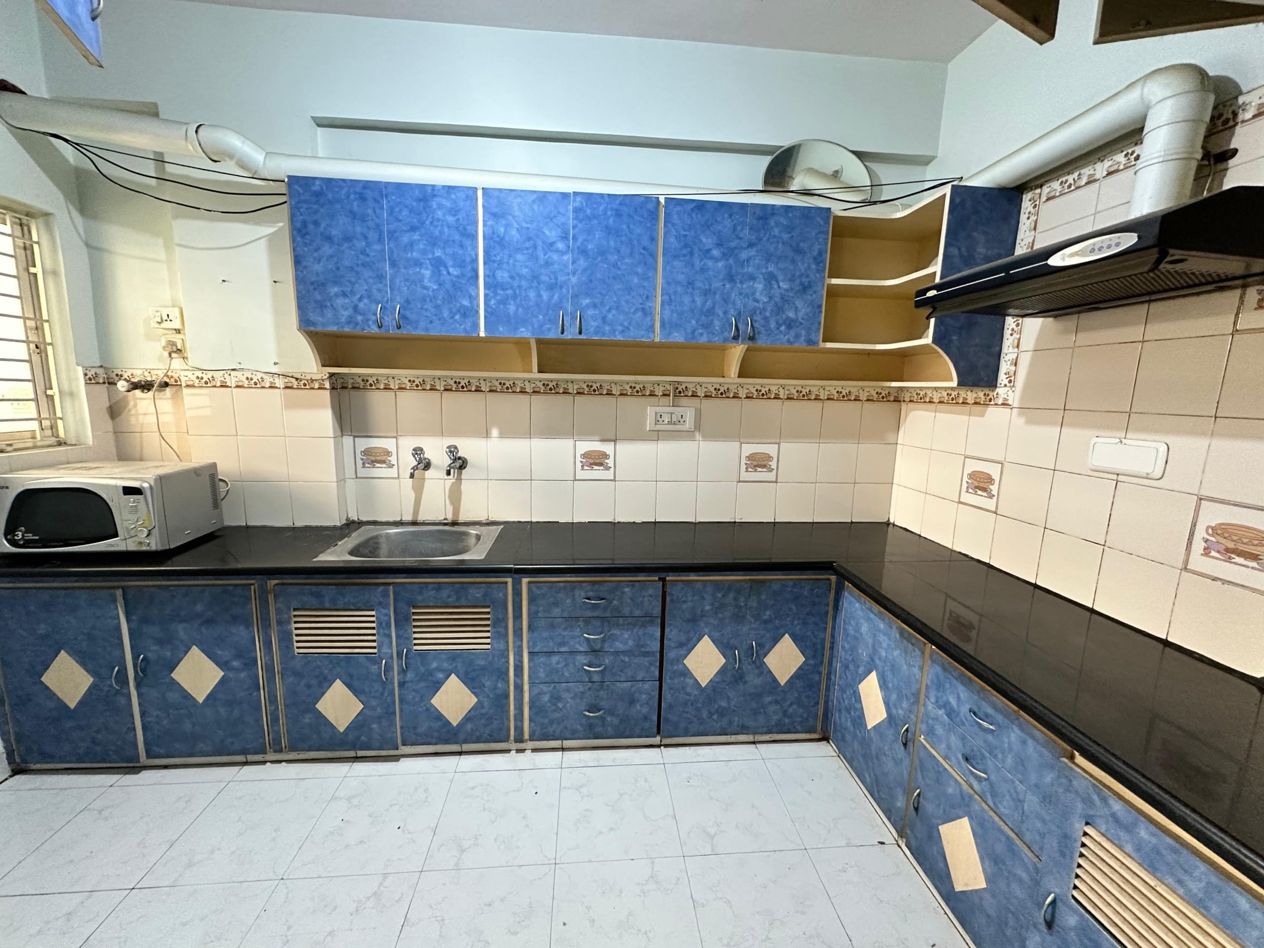 WhatsApp Image 2024-10-18 at 11.31.48 AM (2)