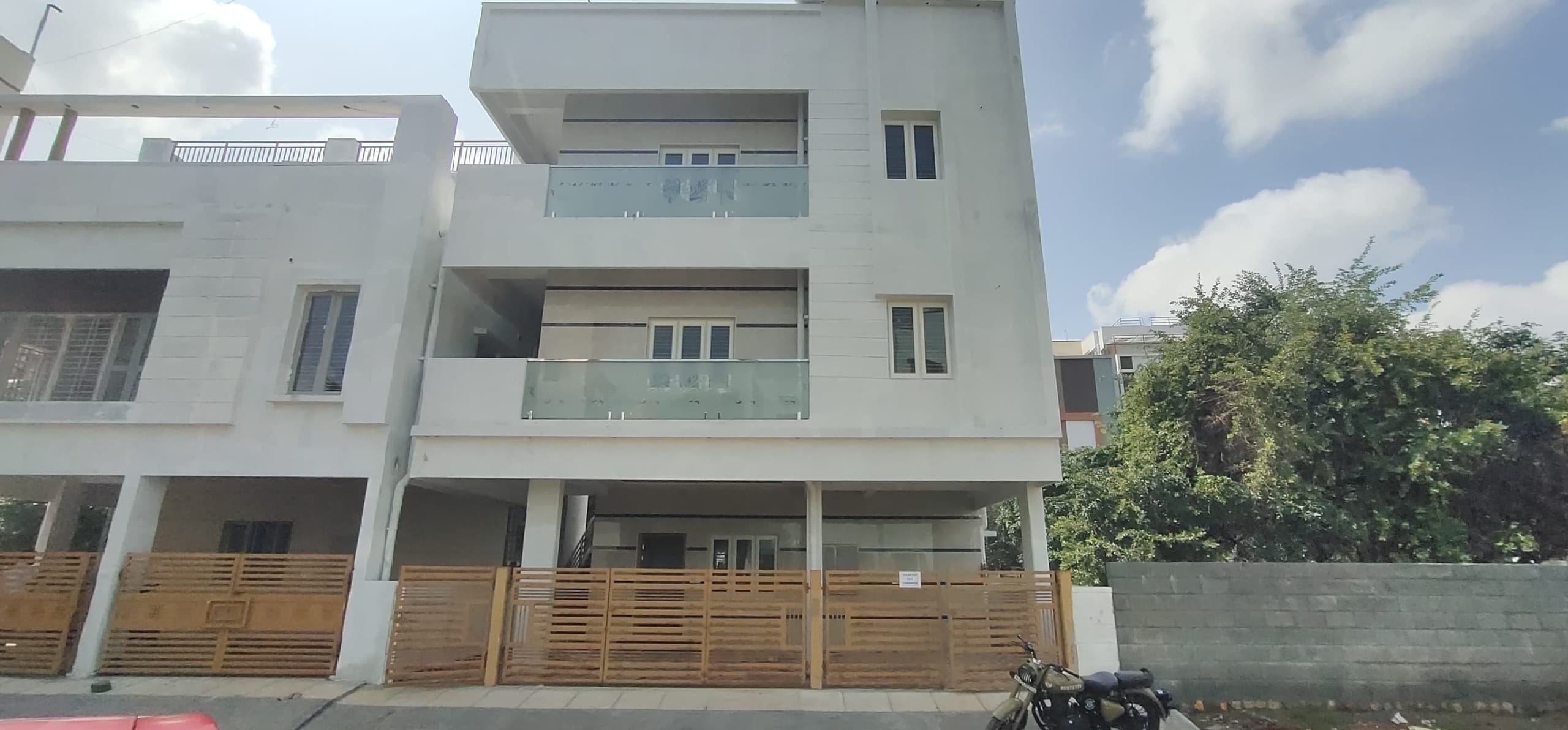 WhatsApp Image 2024-10-23 at 10.25.02 AM